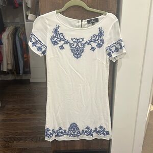 Lulus white and blue XS short sleeve dress
